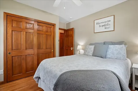 4 Gosselin Avenue Hooksett NH 03106