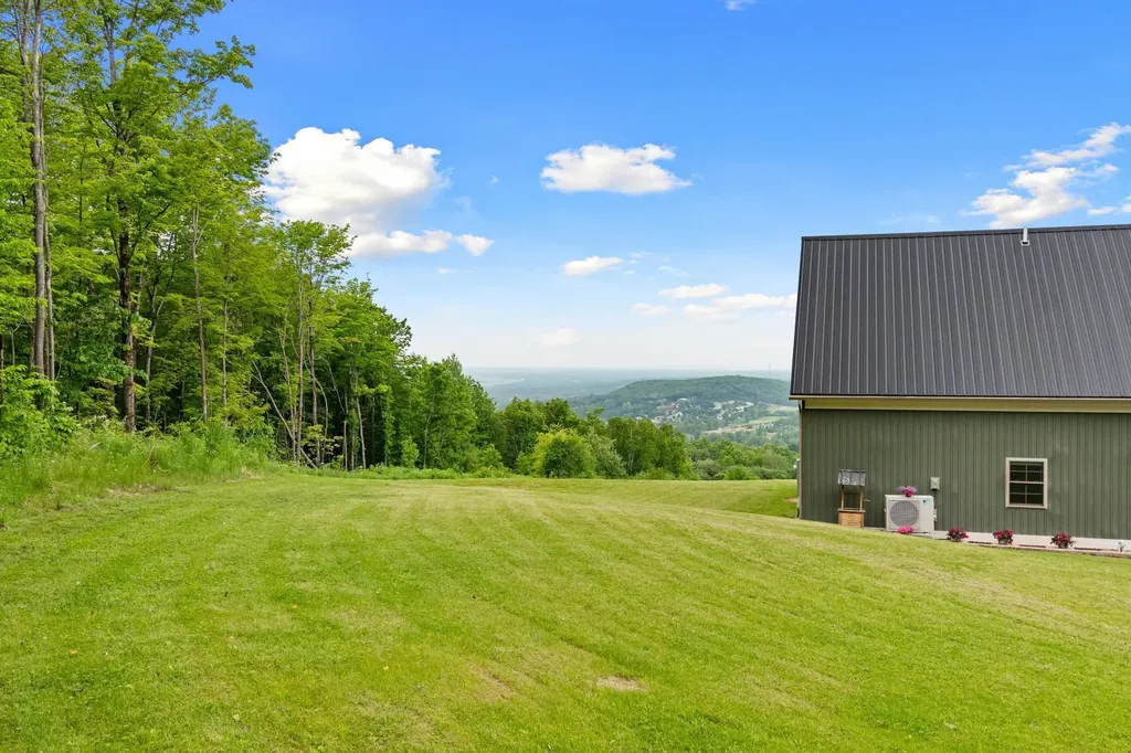 38 Hillcrest Heights St. Albans Town VT 05478