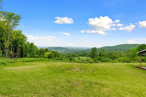 38 Hillcrest Heights St. Albans Town VT 05478