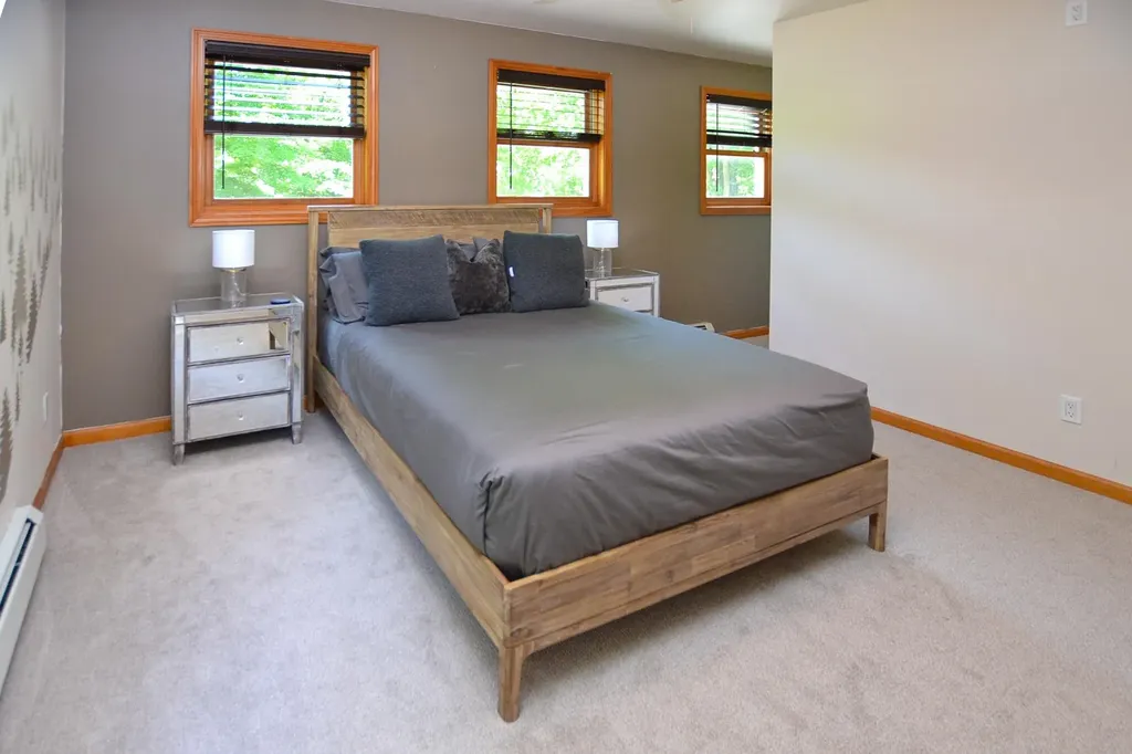 1642 Pucker Street Stowe VT 05672