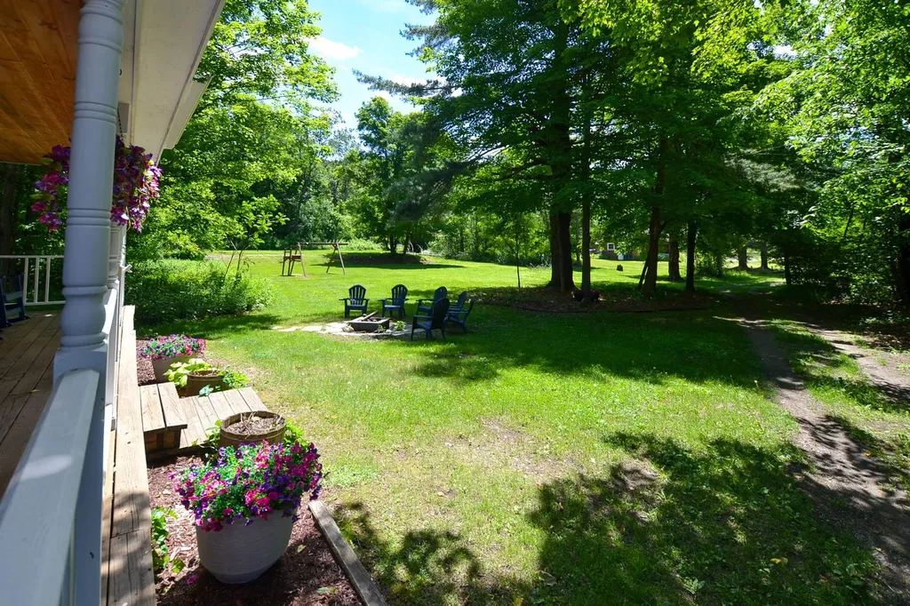 1642 Pucker Street Stowe VT 05672