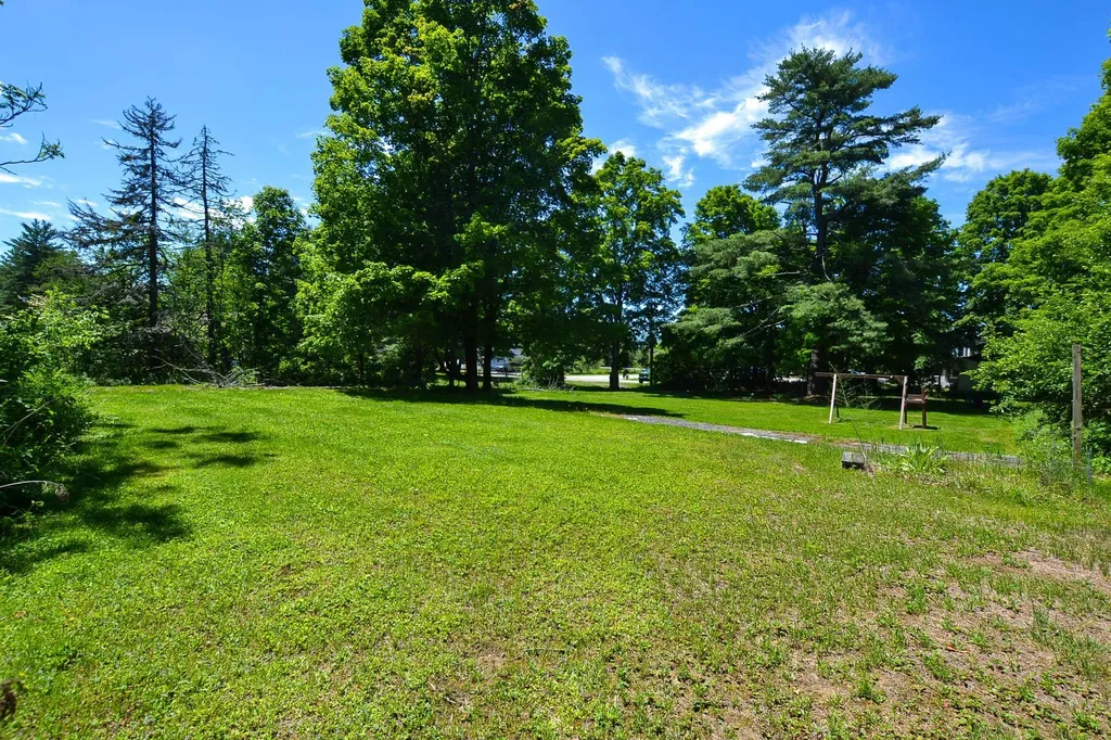1642 Pucker Street Stowe VT 05672