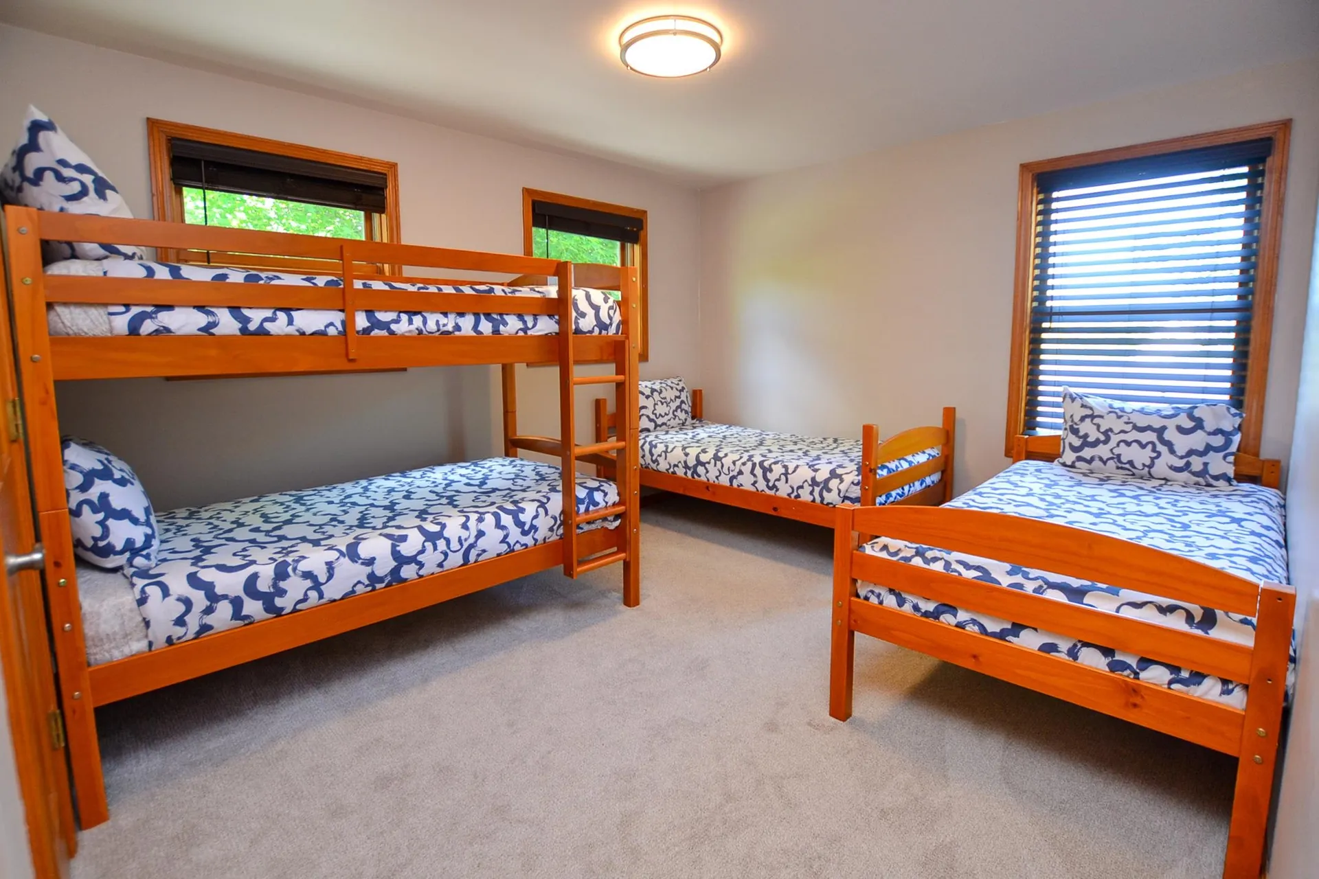 1642 Pucker Street Stowe VT 05672