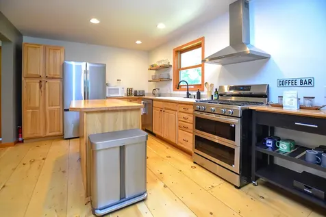 1642 Pucker Street Stowe VT 05672