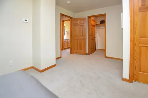 1642 Pucker Street Stowe VT 05672