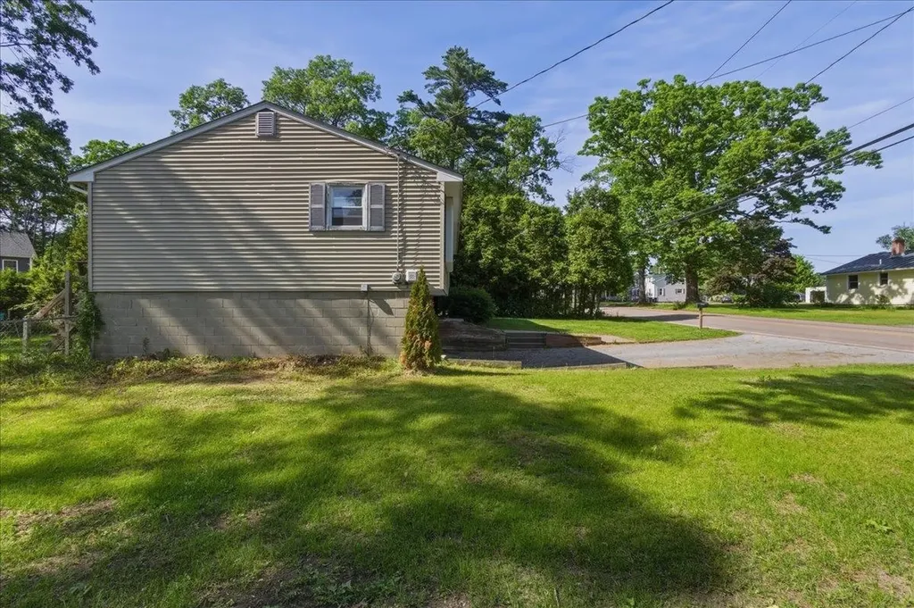 742 Church Road Colchester VT 05446
