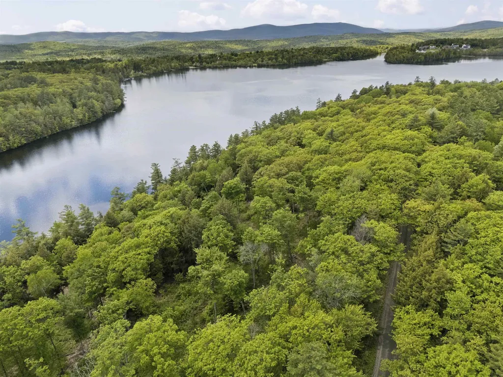 00 Corno Road Canaan NH 03741