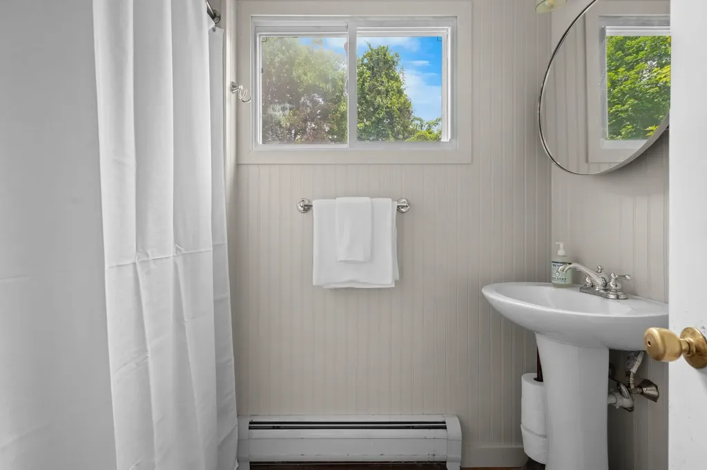 39 Pembroke Road Concord NH 03301