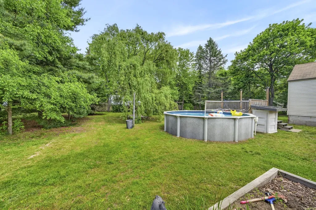 39 Pembroke Road Concord NH 03301