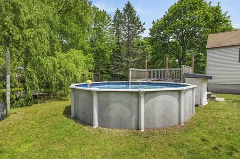 39 Pembroke Road Concord NH 03301