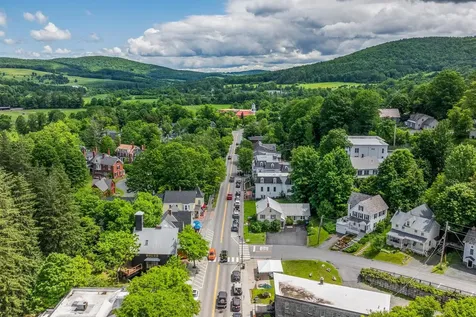 2 High Street Woodstock VT 05091