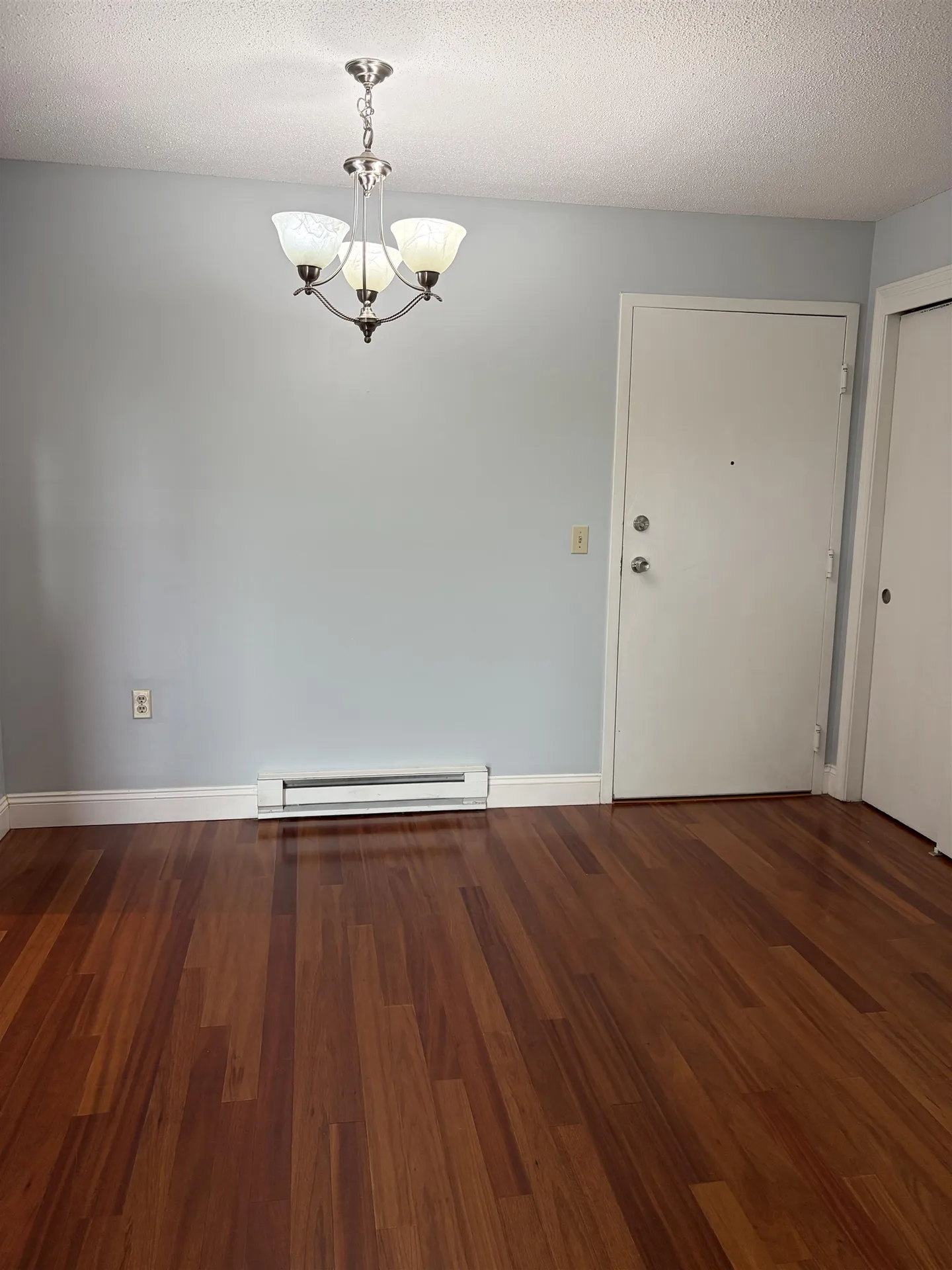 108 Eastern Avenue Manchester NH 03104
