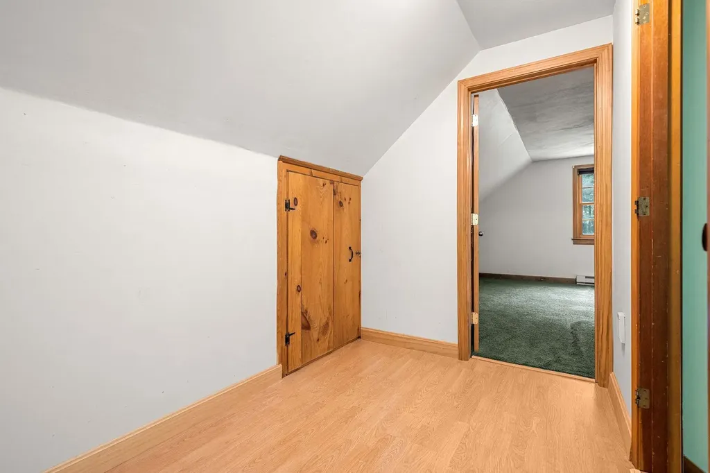25 Lawrence Lane Hollis NH 03049