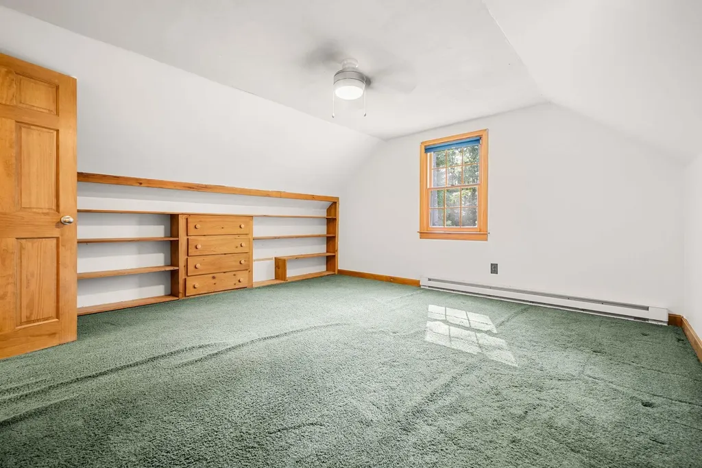 25 Lawrence Lane Hollis NH 03049