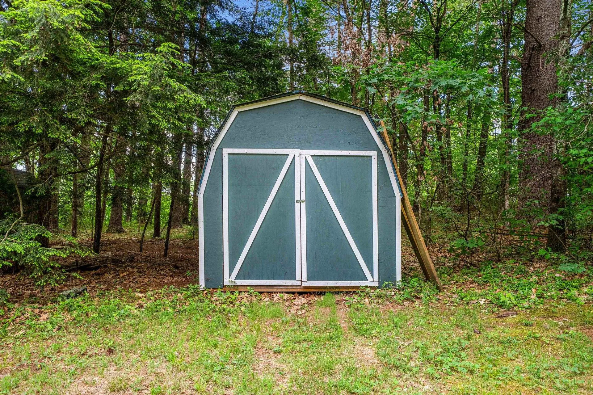25 Lawrence Lane Hollis NH 03049