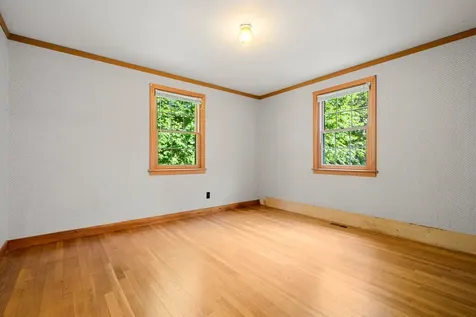 25 Lawrence Lane Hollis NH 03049