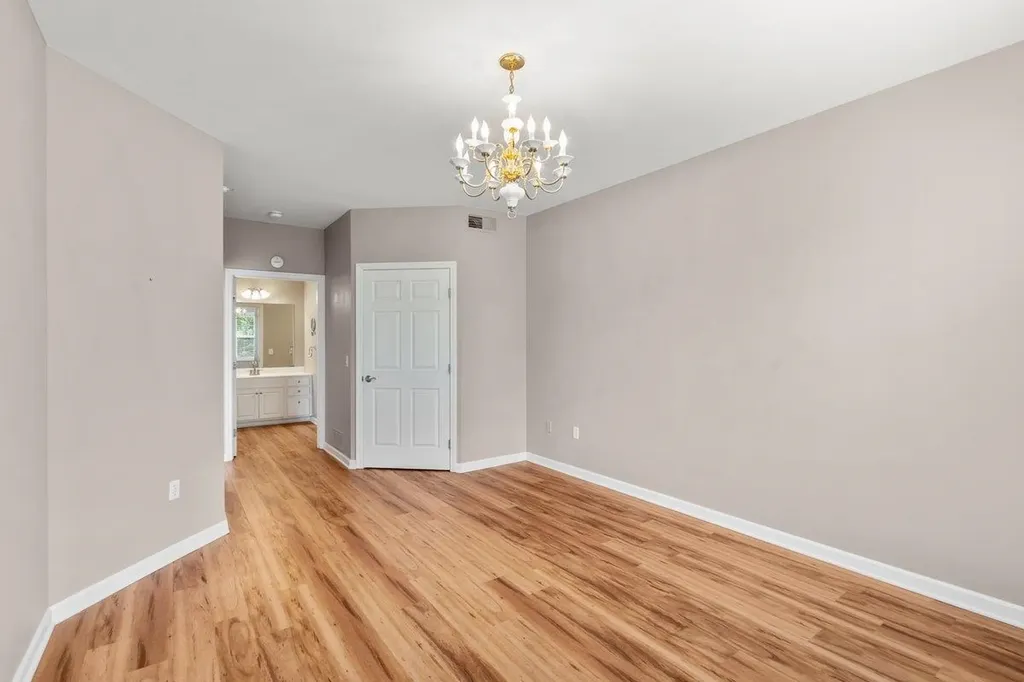99 Eldredge Street South Burlington VT 05403