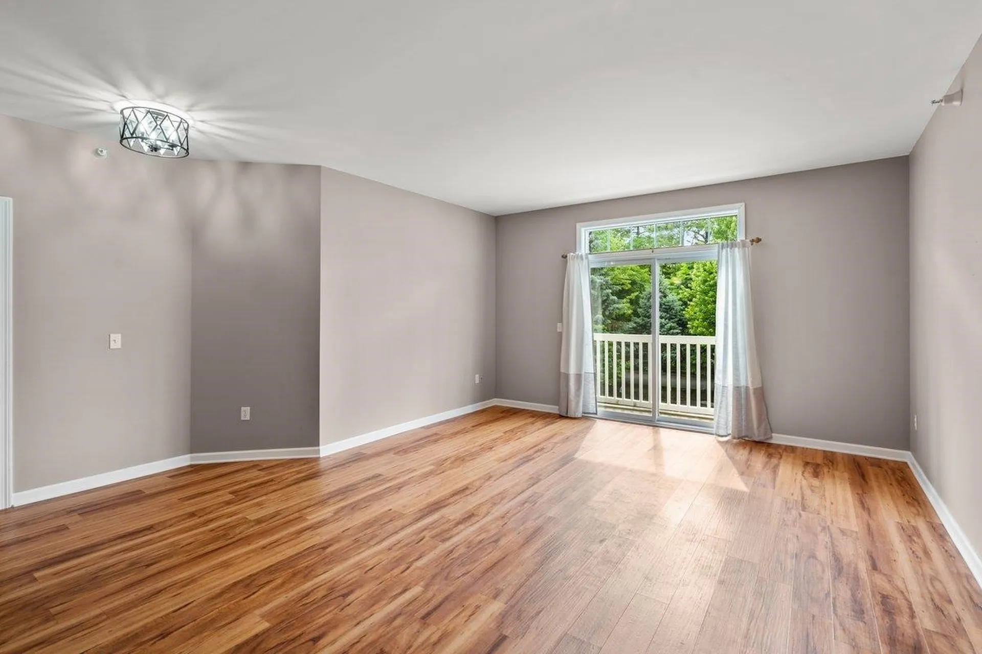 99 Eldredge Street South Burlington VT 05403