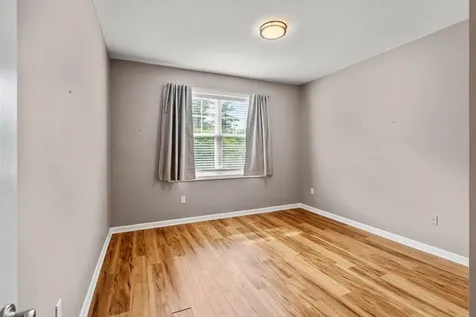 99 Eldredge Street South Burlington VT 05403