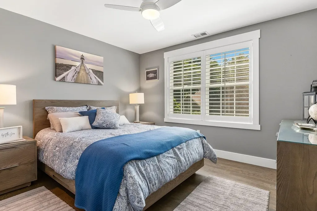 1 Mccarron Drive Hampton NH 03842