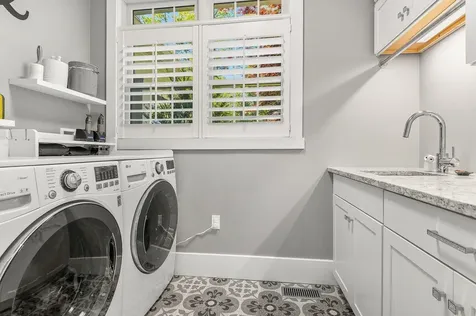 1 Mccarron Drive Hampton NH 03842