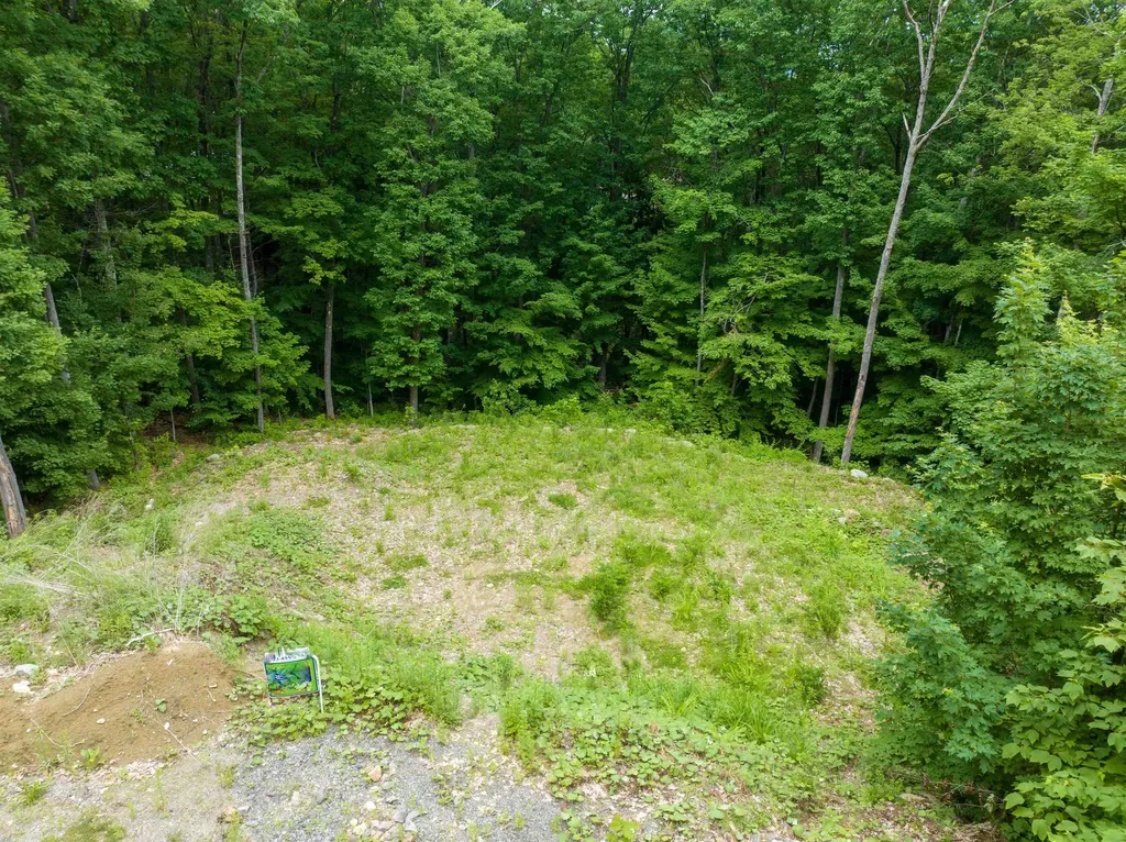 30 Greenleaf Trail Gilford NH 03249