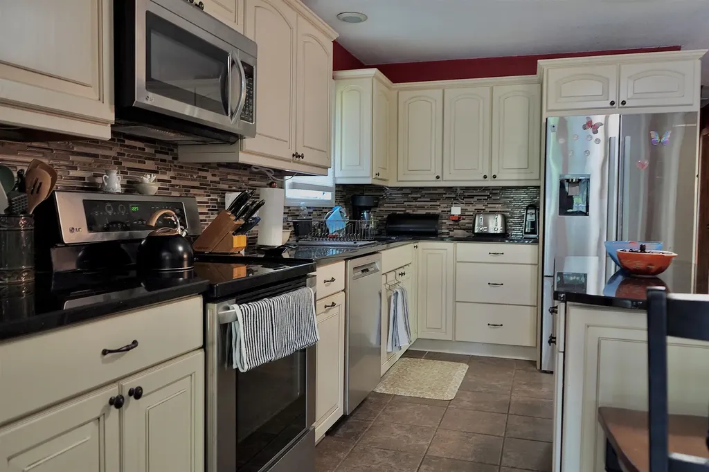 5 Victor Place Rutland City VT 05701