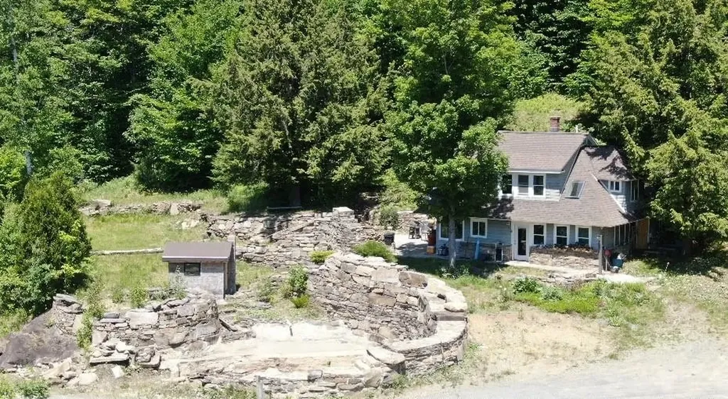 668 Kingdom Road Vershire VT 05079