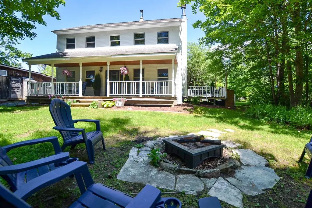 1642 Pucker Street Stowe VT 05672