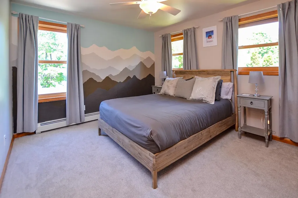 1642 Pucker Street Stowe VT 05672