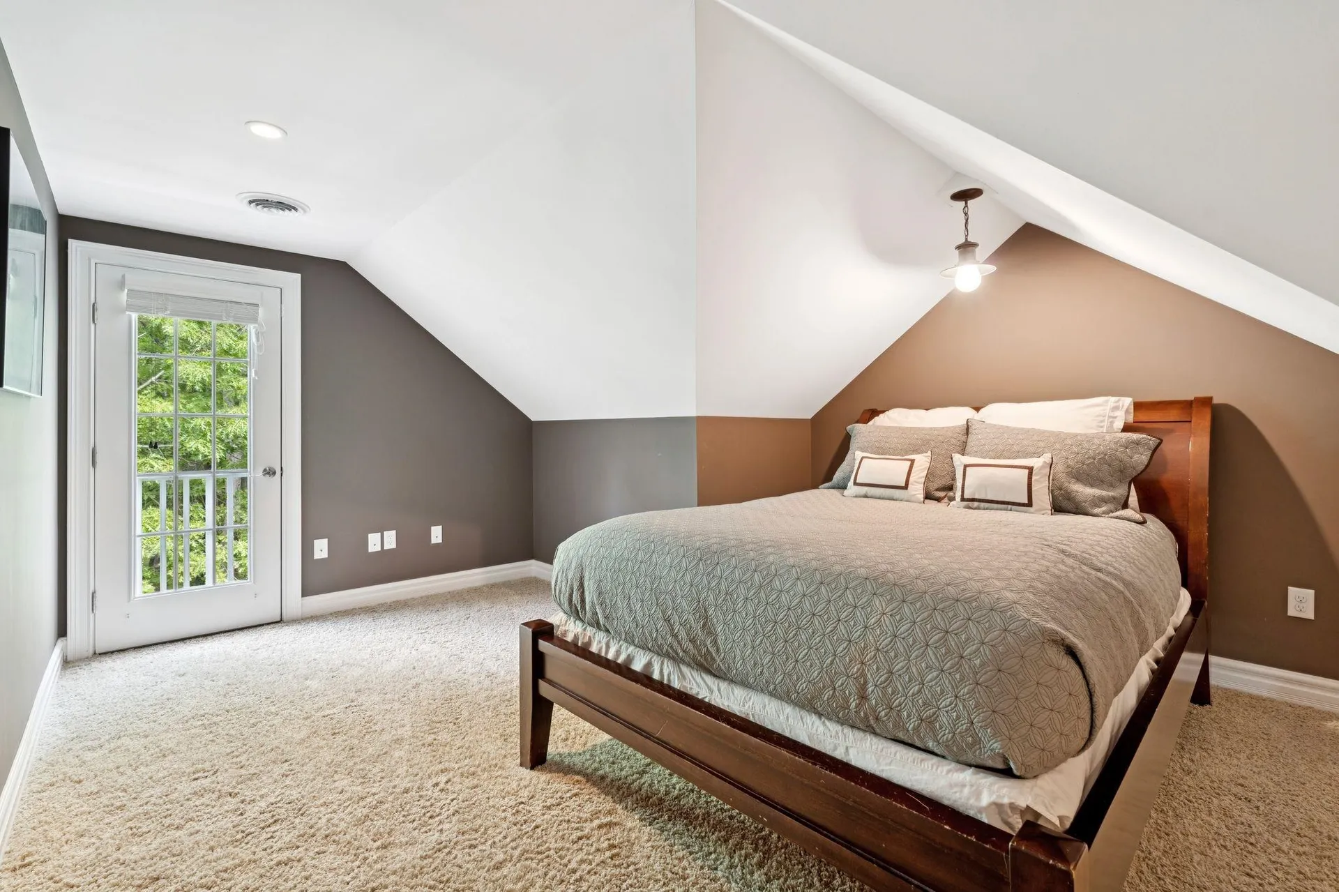 49 Sleepy Hollow Drive Greenland NH 03840
