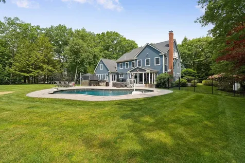 49 Sleepy Hollow Drive Greenland NH 03840