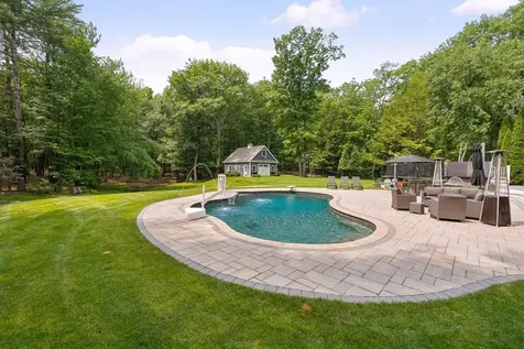 49 Sleepy Hollow Drive Greenland NH 03840