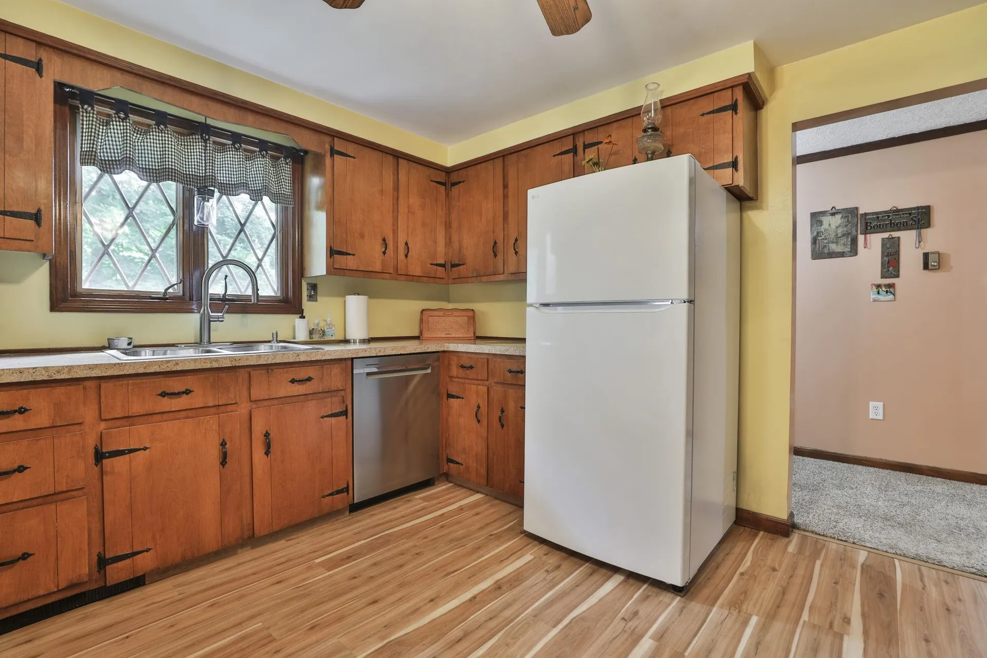 15 Edinburgh Drive Bedford NH 03110