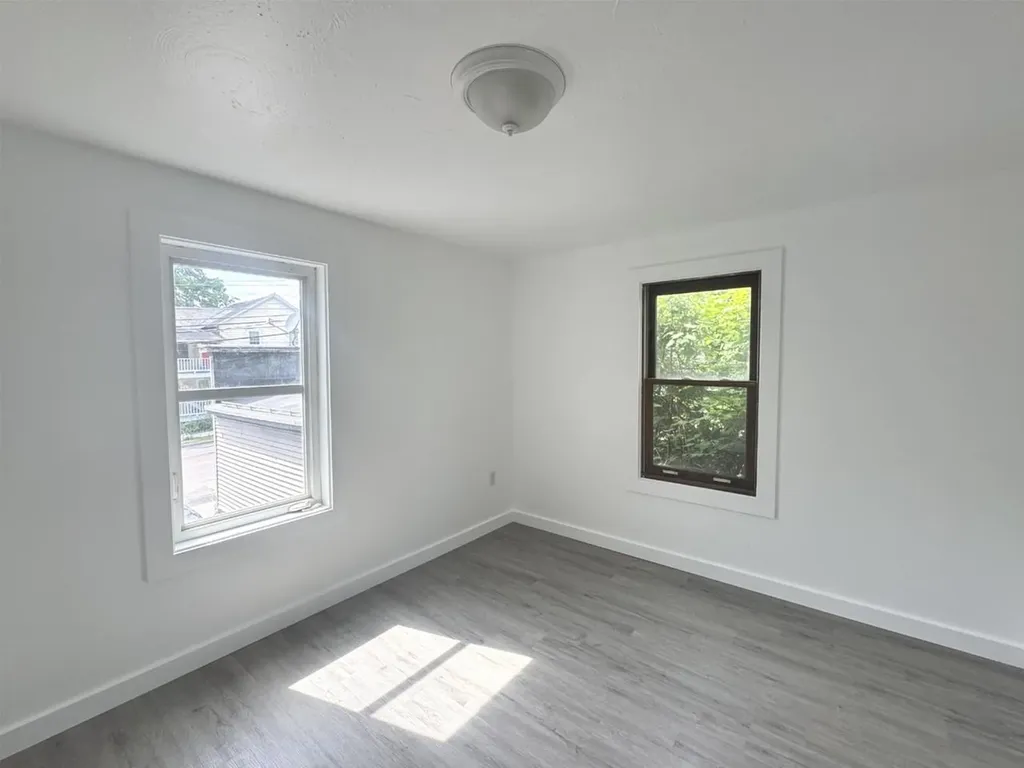 214-216 Pine Street Burlington VT 05401