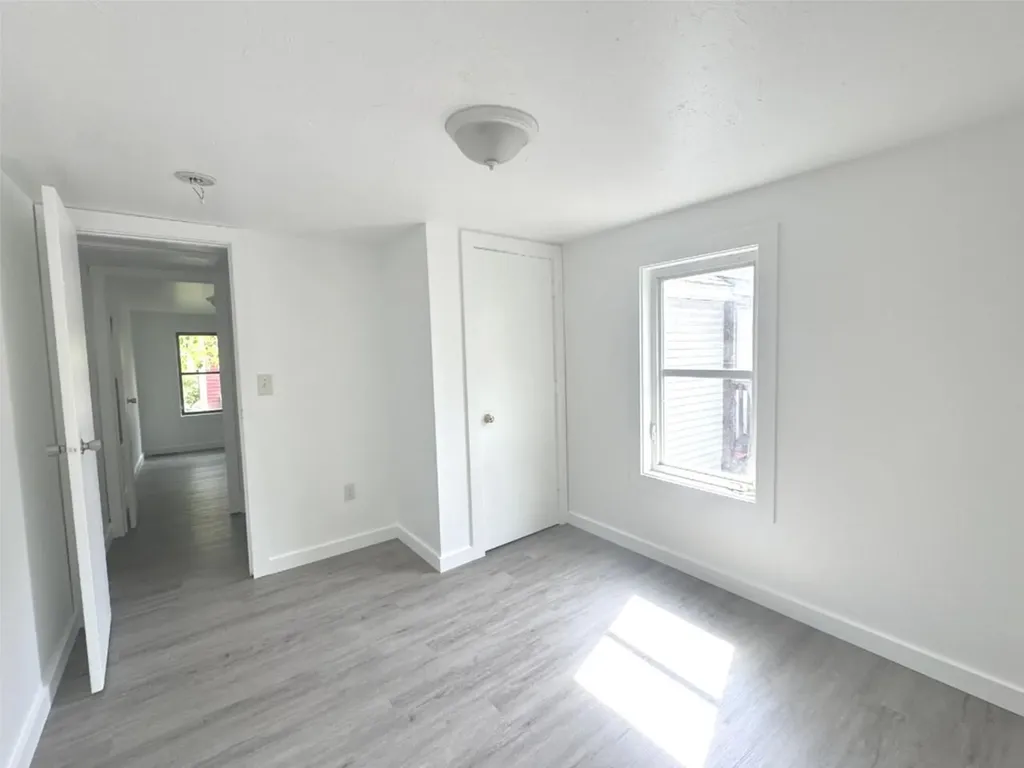 214-216 Pine Street Burlington VT 05401