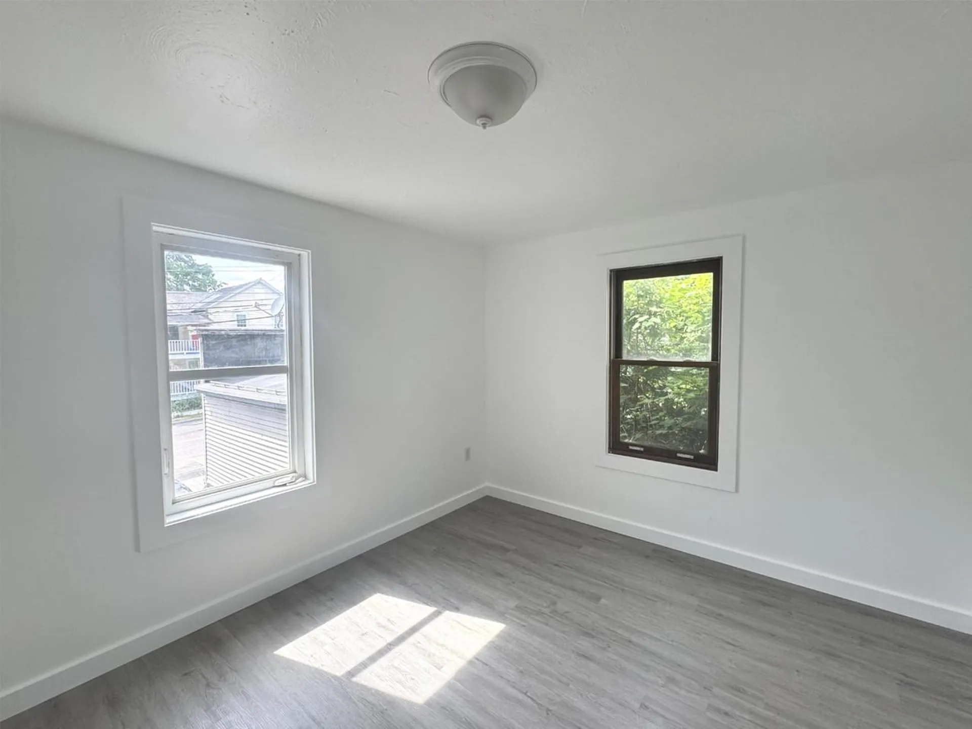 214-216 Pine Street Burlington VT 05401