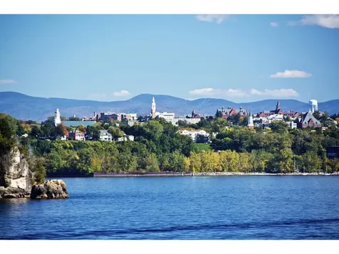 214-216 Pine Street Burlington VT 05401