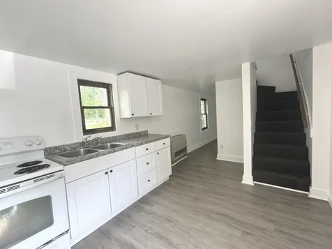 214-216 Pine Street Burlington VT 05401