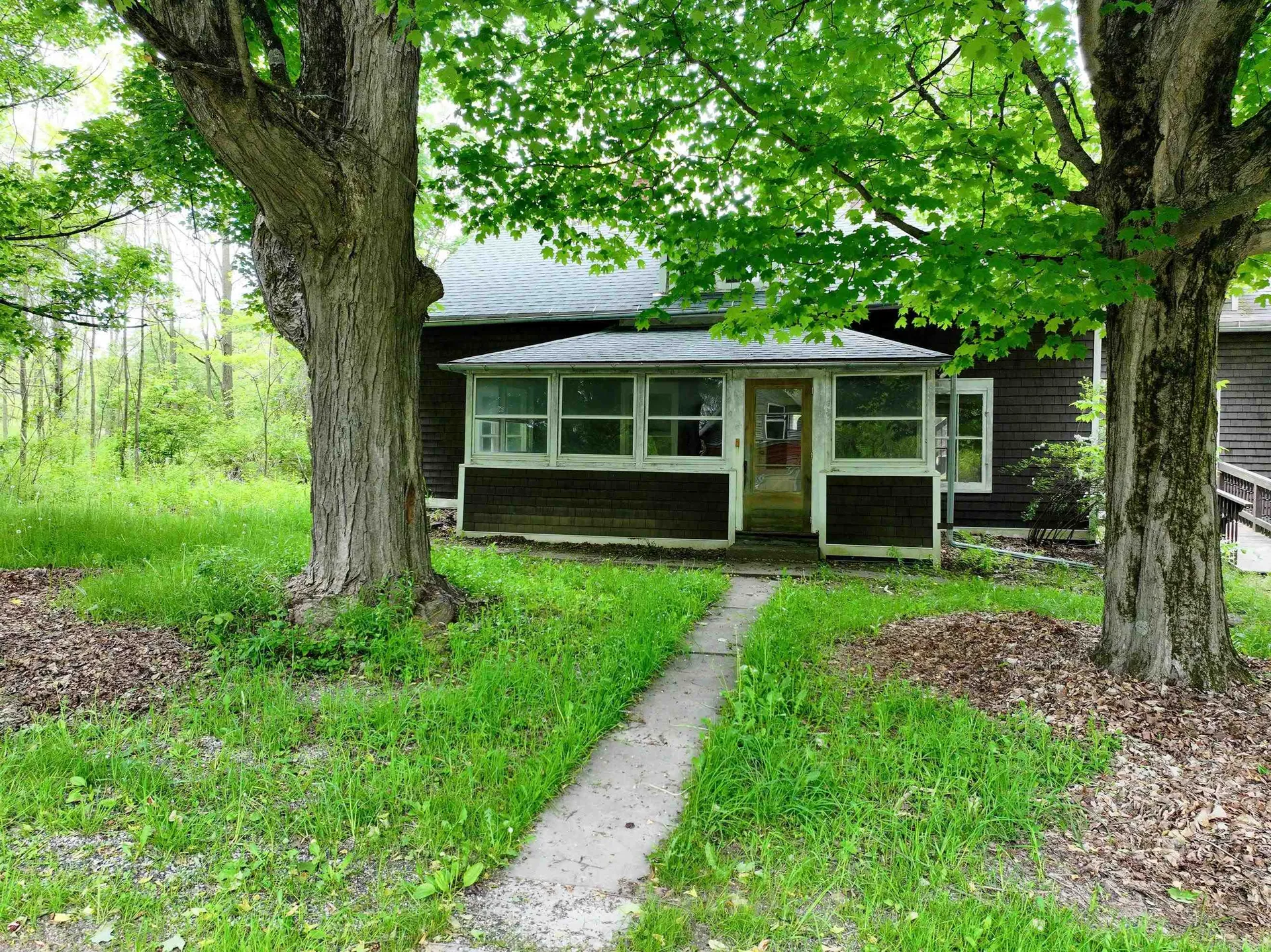 1519 Delong Road Cornwall VT 05753