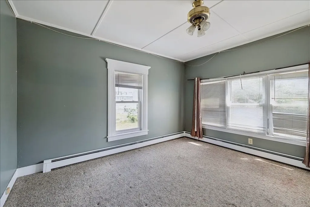 336 Spruce Street Manchester NH 03103