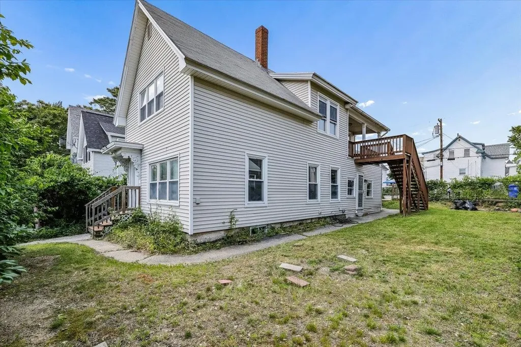 336 Spruce Street Manchester NH 03103