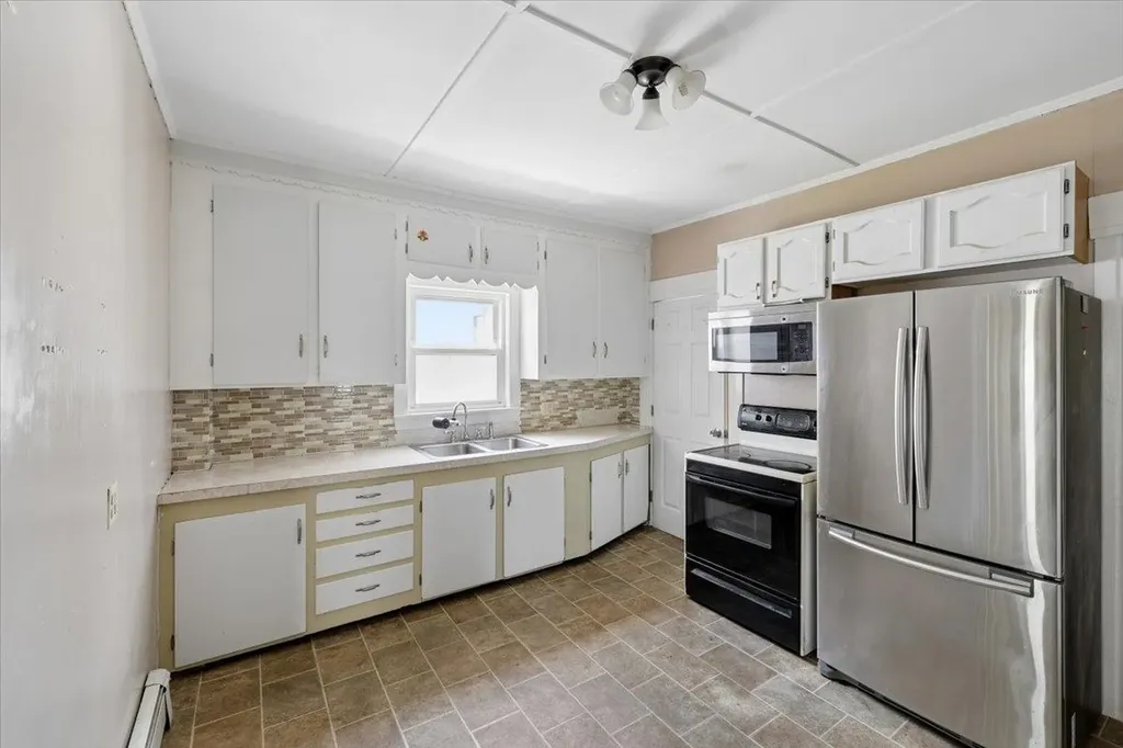 336 Spruce Street Manchester NH 03103