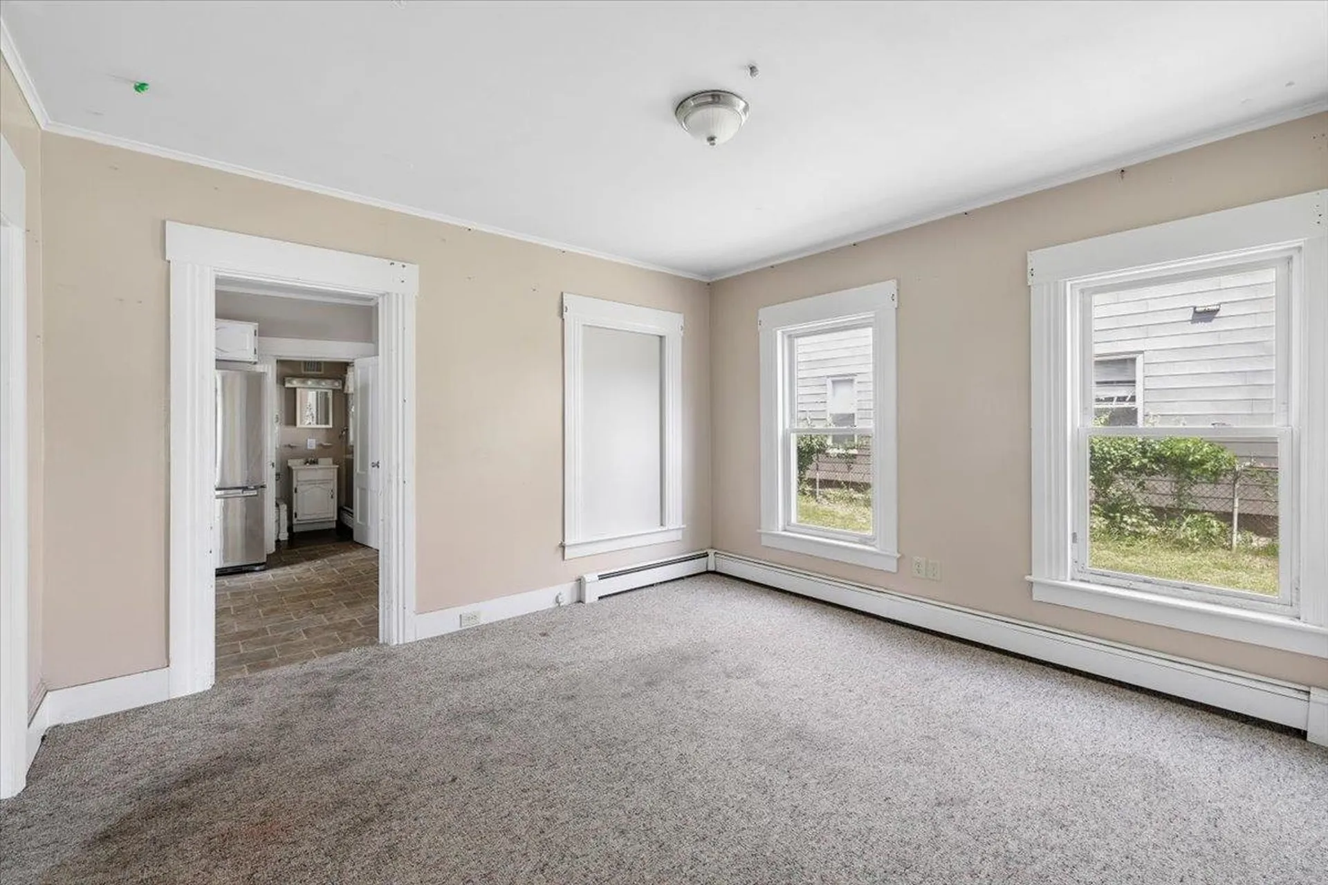 336 Spruce Street Manchester NH 03103