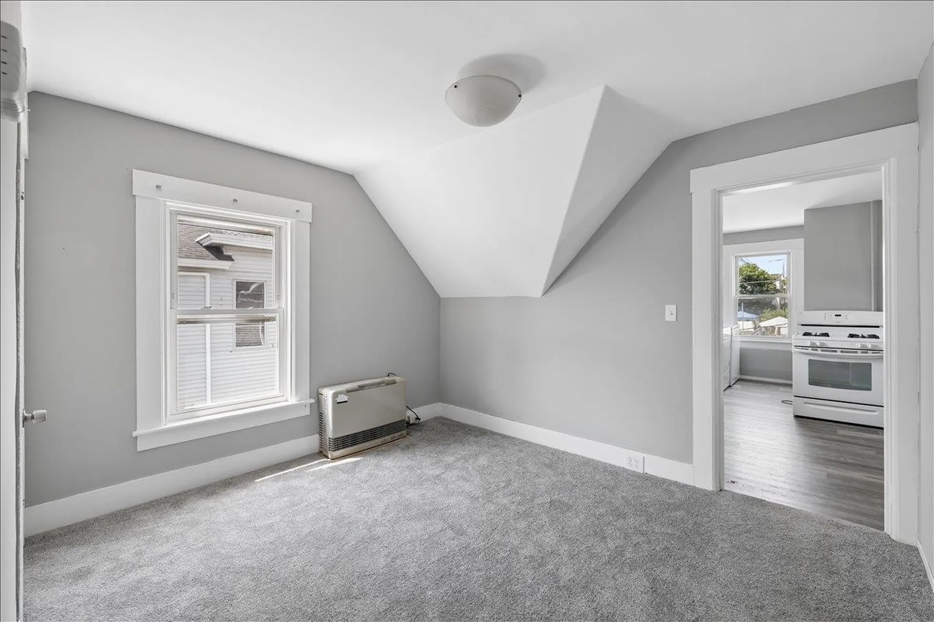 336 Spruce Street Manchester NH 03103