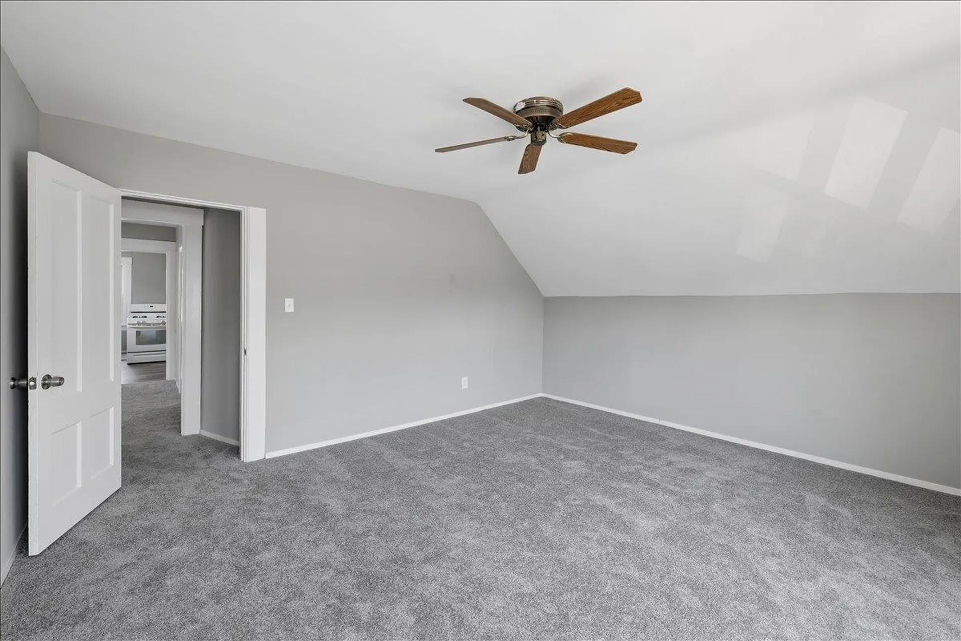 336 Spruce Street Manchester NH 03103