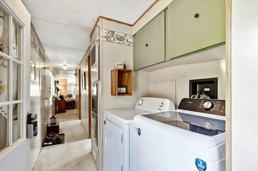 859 Polly Hubbard Road Georgia VT 05478