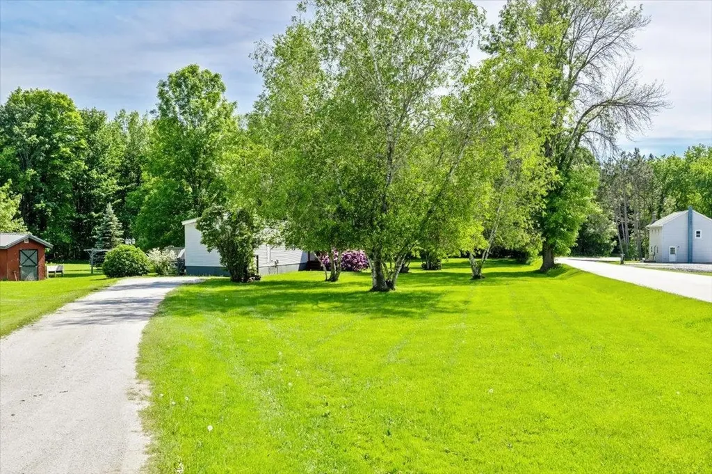 859 Polly Hubbard Road Georgia VT 05478