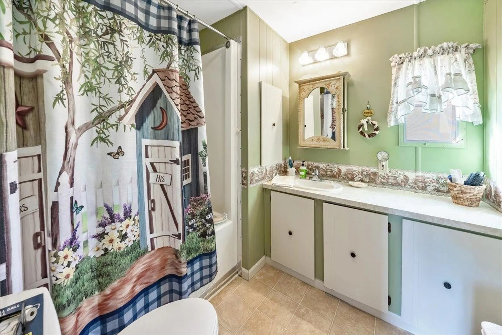 859 Polly Hubbard Road Georgia VT 05478