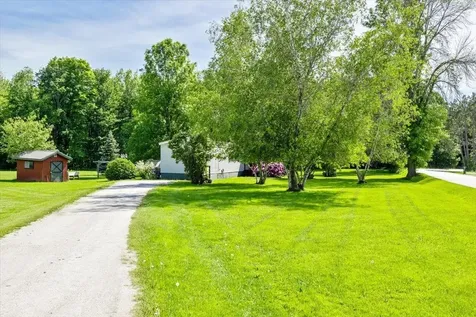 859 Polly Hubbard Road Georgia VT 05478